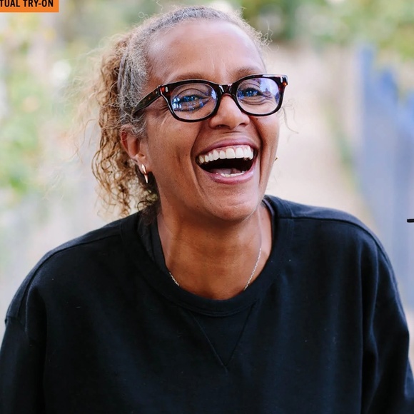 Elegant Tortoise Shell Women's Glasses - Picture 10 of 11